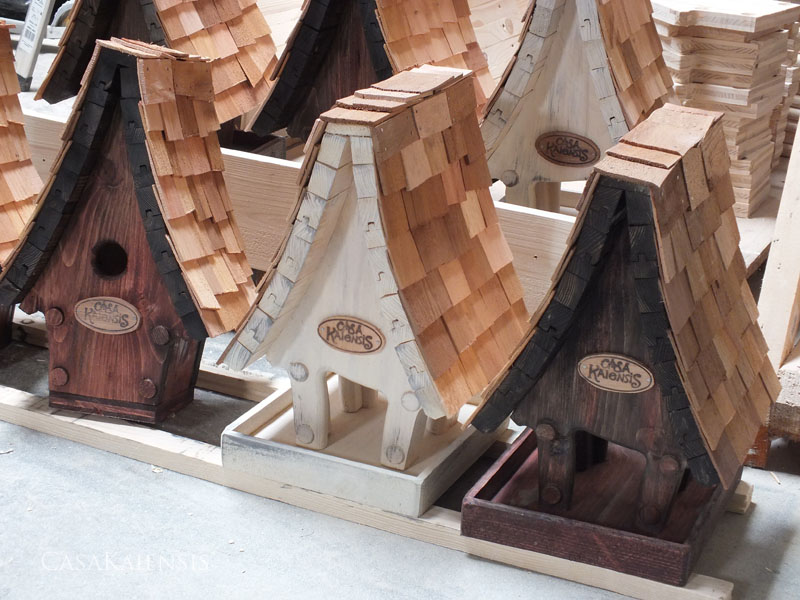 Vogelfutterhaus Nistkasten